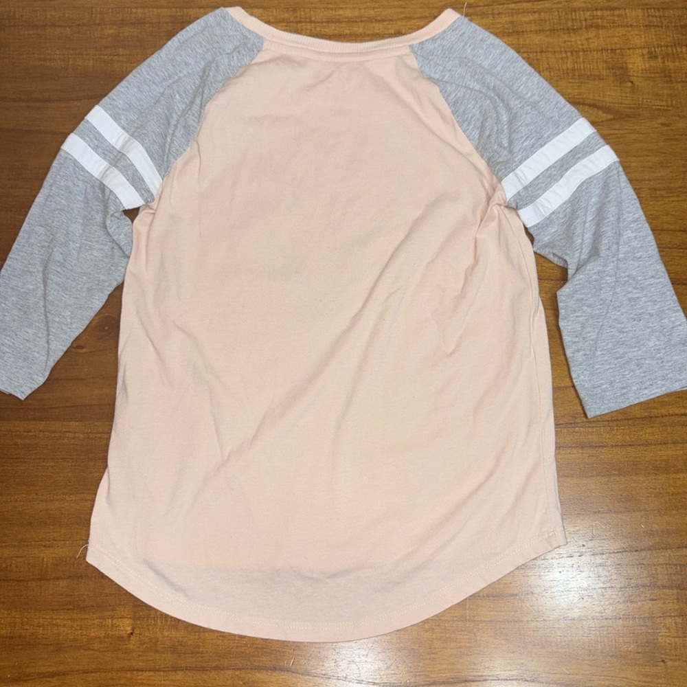 Girls shirt - Picture 3 of 3